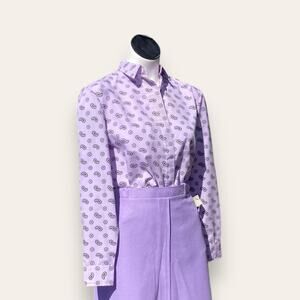 VTG professional Light purple button up with black Paisley and floral print